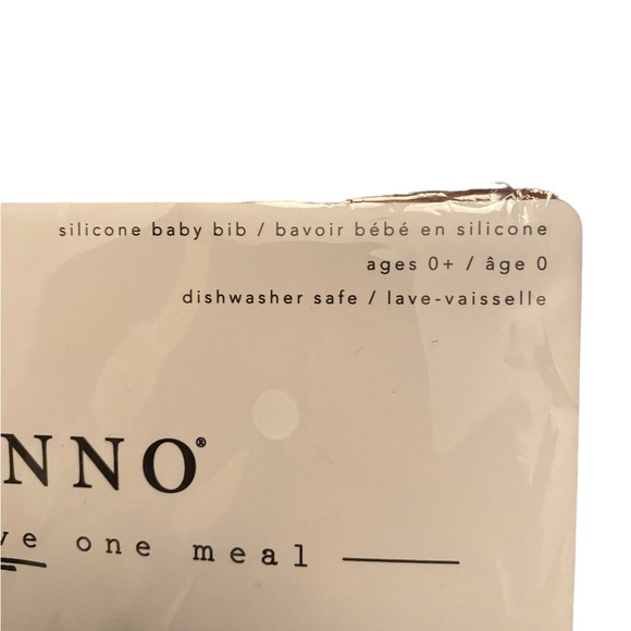 NWT Bella Tunno Wonder Baby Bib Set - Picture 7 of 9